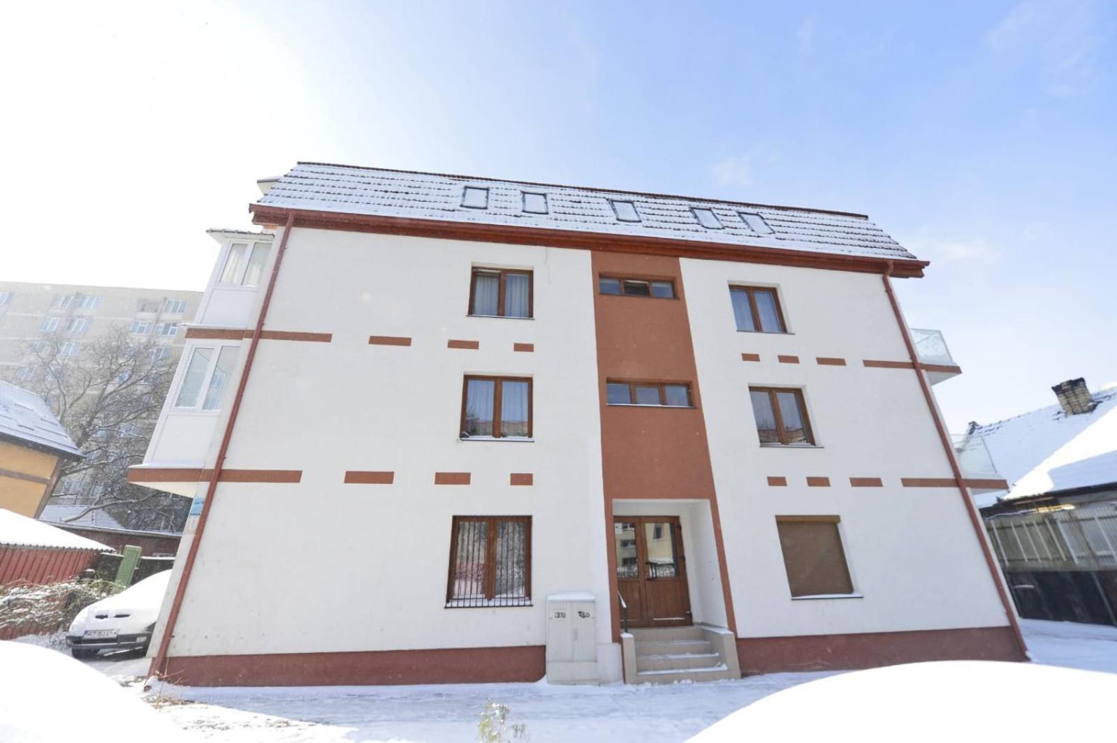 Apartament Astra Bn70 Apartment Brasov Luaran gambar